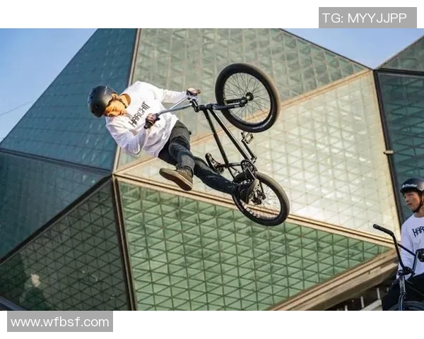 南京极限运动队以63分领跑极限运动嘉年华积分榜展现强大实力 南京极限运动队以63分领跑极限运动嘉年华积分榜展现强大实力