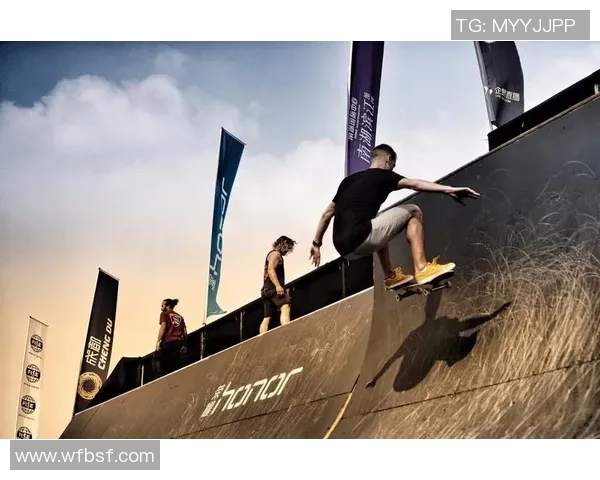 广州极限运动队与重庆极限运动队赛后复盘团队协作的精彩瞬间与经验分享