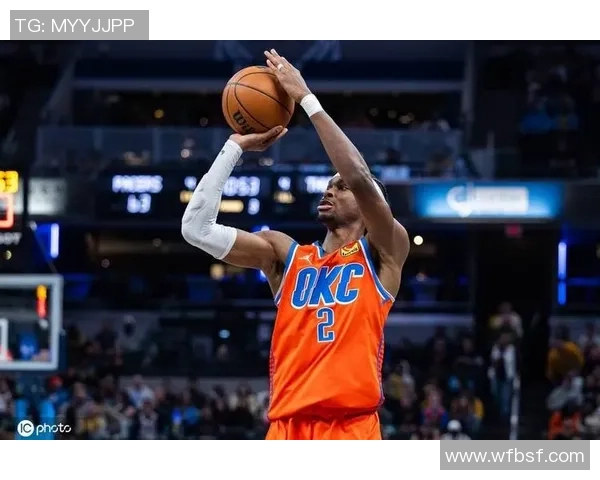 亚历山大单场50分零罚球助雷霆逆袭卫冕冠军展现超强实力